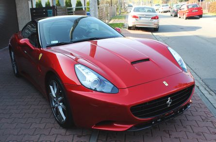 Ferrari California