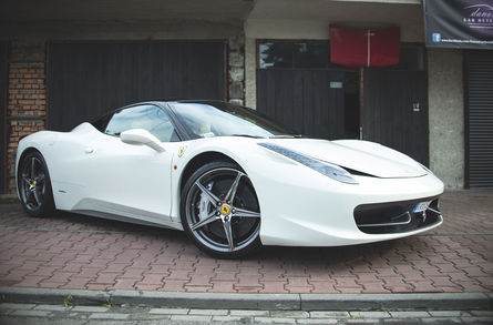 Ferrari Italia 458